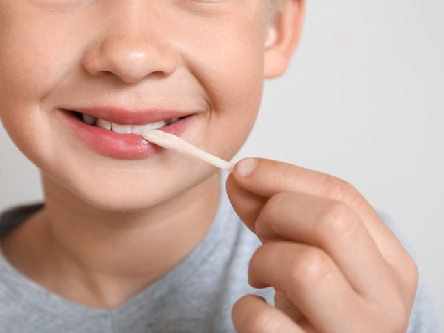 Child chewing gum