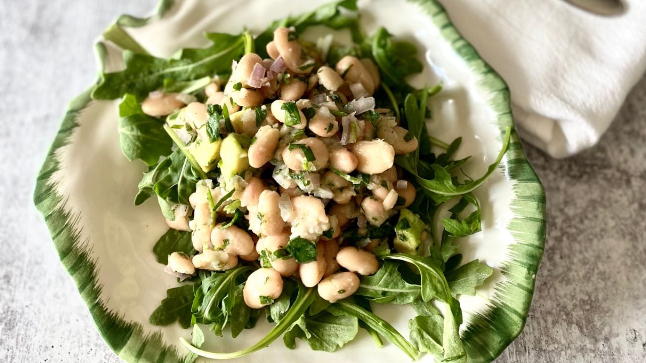 Greens and Beans Salad 